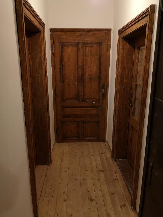 Vila Veselova, Ljubljana City Center Hostel Luaran gambar